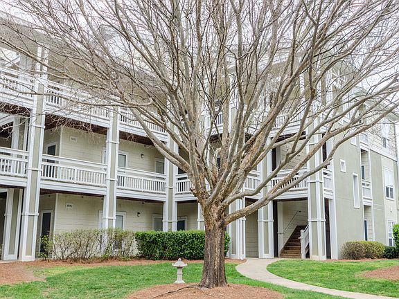 2nd image of 18840 Nautical Dr APT 60