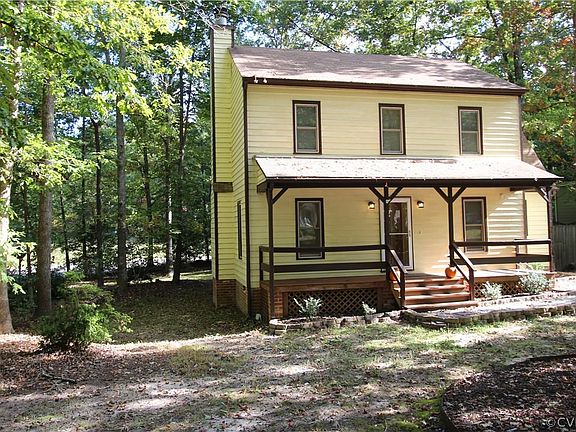2nd image of 2501 Crosstimbers Ct