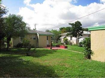 5th image of 229 Hibiscus Ave