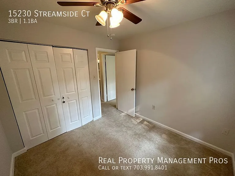 15230 Streamside Ct — Photo 18