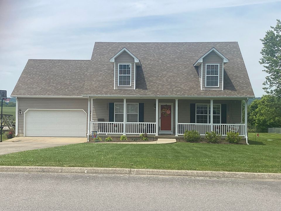 1st image of 661 Sierra Cir