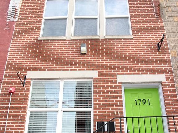 2nd image of 1719 Fontain St #1A