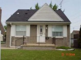 962 Goddard St, Wyandotte, MI 48192