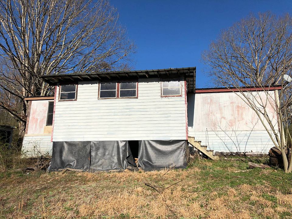 2nd image of 240 Old Blacksferry Ln