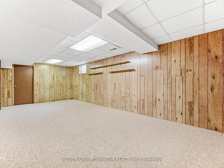 1511 Ifield Rd — Photo 36