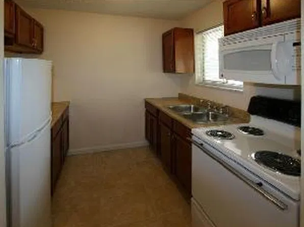 6086 Forest Hill Blvd APT 210, West Palm Beach, FL 33415