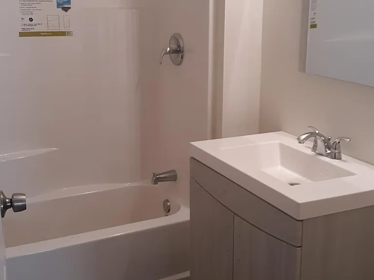 1321 Camden Ave — Photo 7