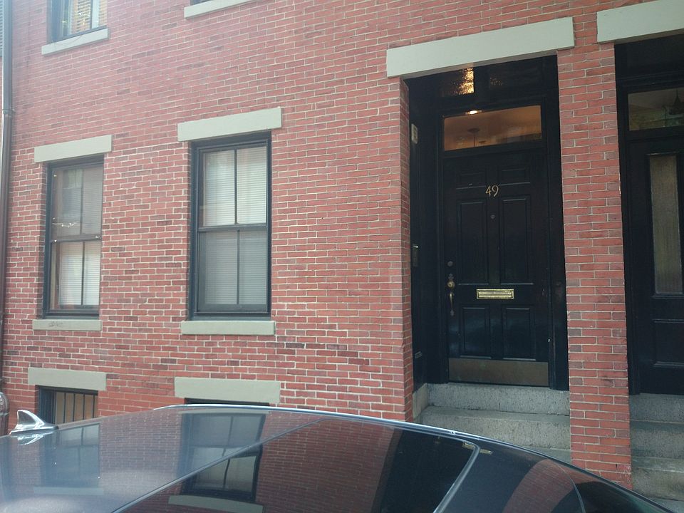 2nd image of 49 Gray St