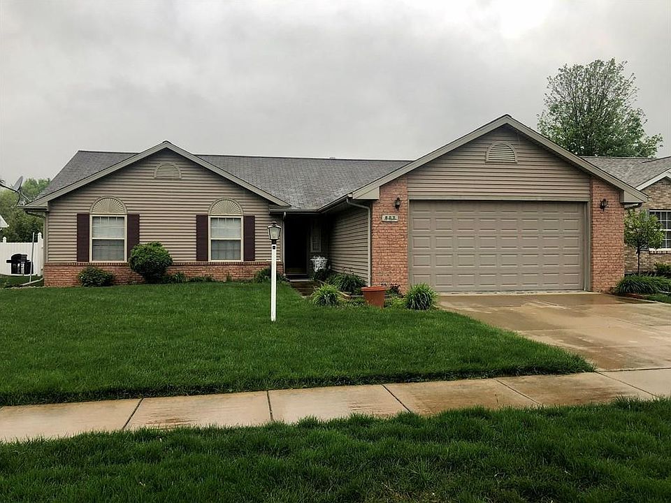 1st image of 605 Rockway Pl