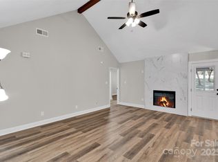 12505 Newstead Rd, Huntersville, NC 28078