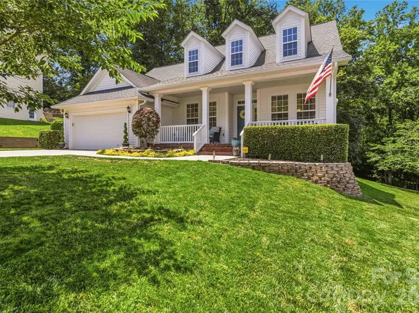 329 Brixham Pl, Fort Mill, SC 29708