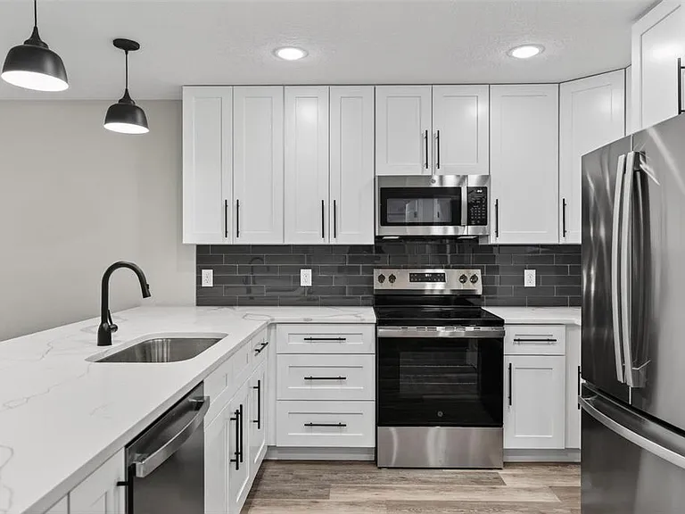 32629 Vista Ave — Photo 6