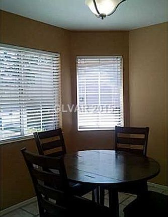 3rd image of 8541 Glenmount Dr