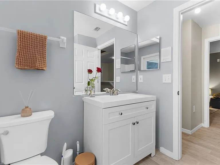 11568 Forest Mere Dr — Photo 12