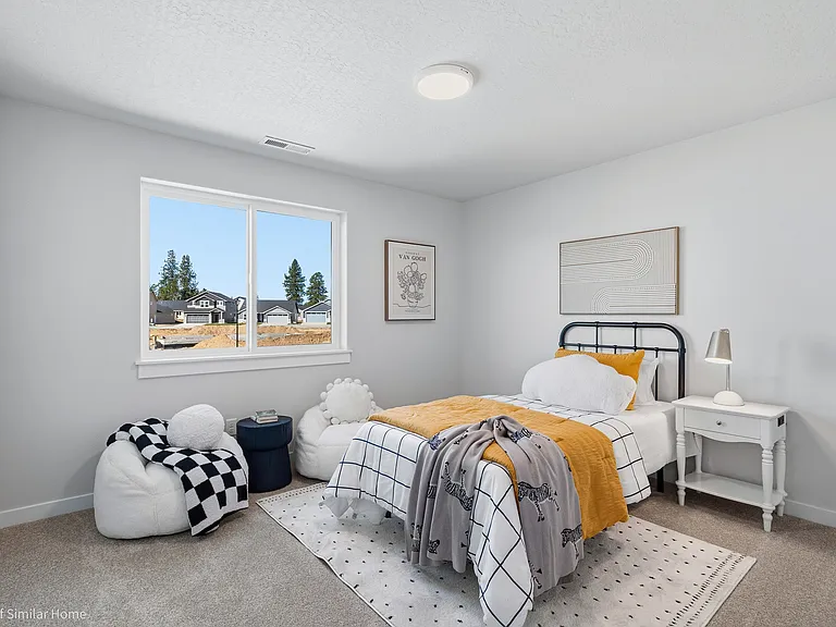Bedroom 3 (Upstairs)