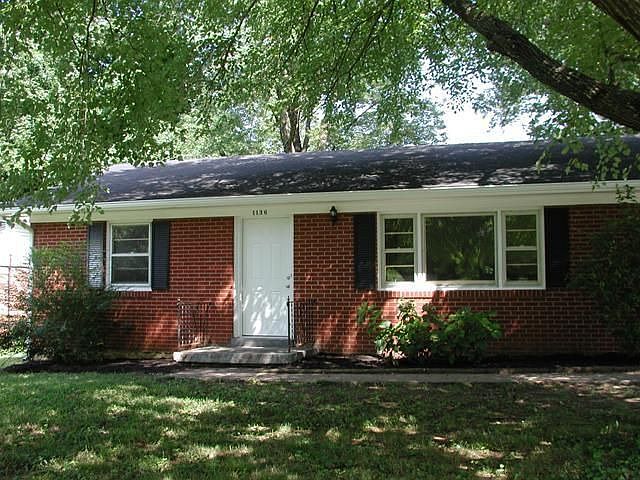 1st image of 1136 N Lee Dr