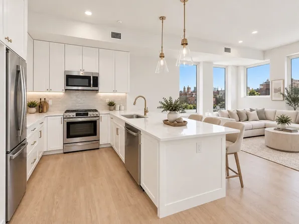 28 Geneva St #303, Boston, MA 02128