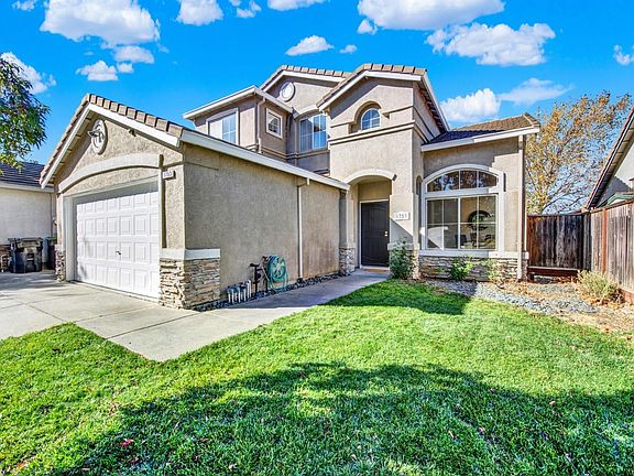 4th image of 1753 Autumn Meadow Drive