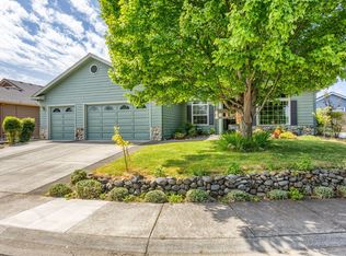 673 Mountain Ave, Central Pt, OR 97502