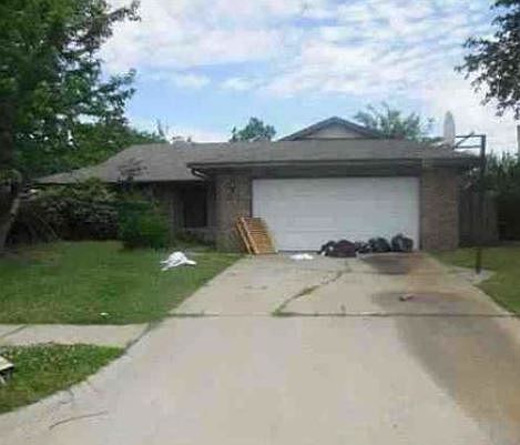 1st image of 209 Cypress Dr