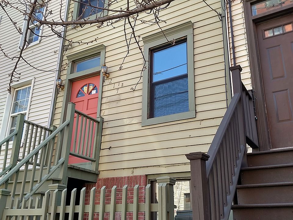 2nd image of 217 5th St