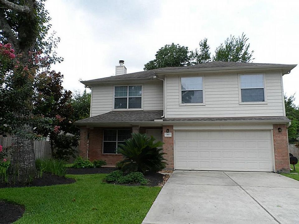 1st image of 13013 Victoria Regina Dr