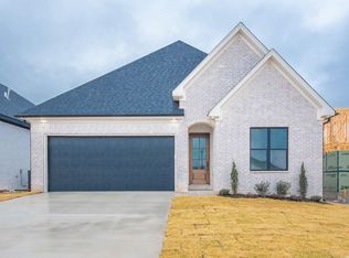 56 Fletcher Ridge Cir, Little Rock, AR 72223