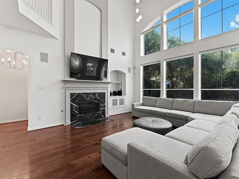 18 Degas Park Dr — Photo 14
