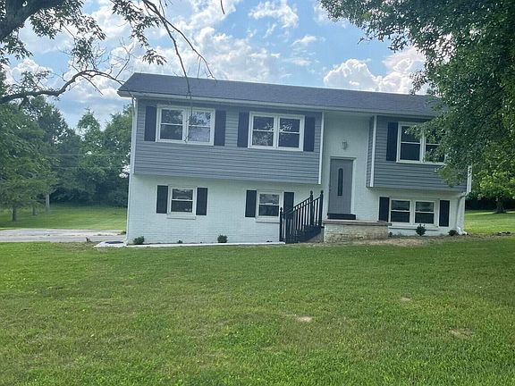 2nd image of 304 Lewis Dr