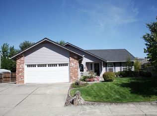 517 Hogan Ave, Medford, OR 97504