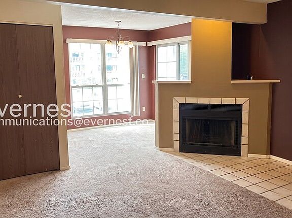 5th image of 1301 University Ave APT C201