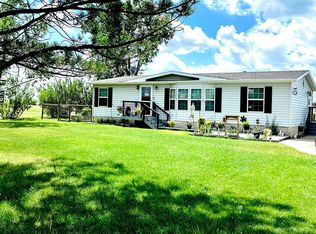 1417 6th St SW, Watford City, ND 58854