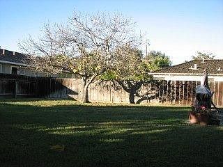 2nd image of 375 S Fair Oaks Ave