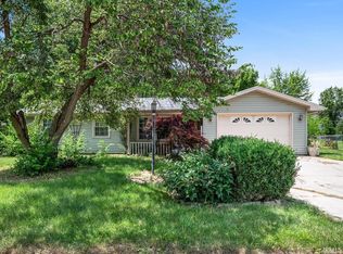 1531 Echo Ln, Fort Wayne, IN 46815