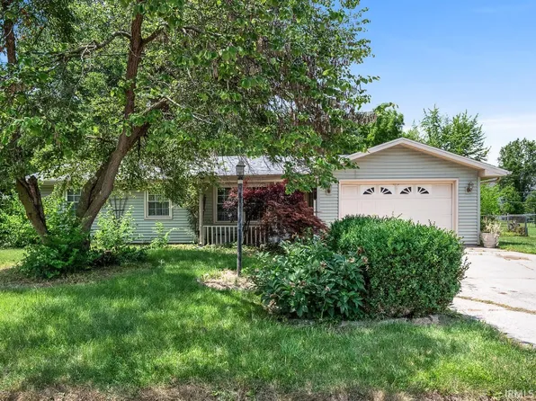 1531 Echo Ln, Fort Wayne, IN 46815