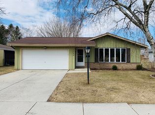 2246 N 28th St, Sheboygan, WI 53083