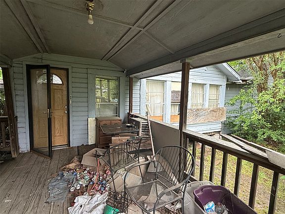 5th image of 401 W Evans Ave