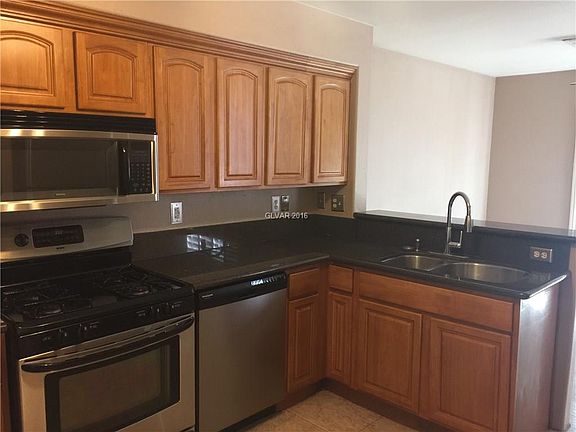 4th image of 2369 Cliffwood Dr #0