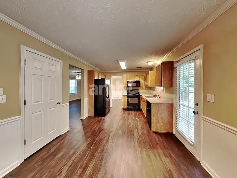 1533 Virgil Pond Ln — Photo 5