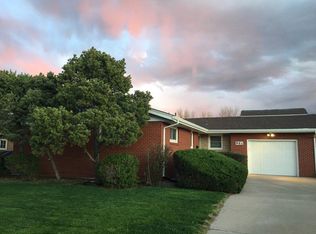 605 Meadowlark Ln, Cheyenne, WY 82009