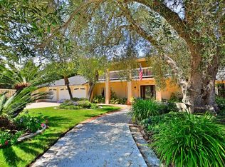 2850 Moonridge Dr, La Jolla, CA 92037