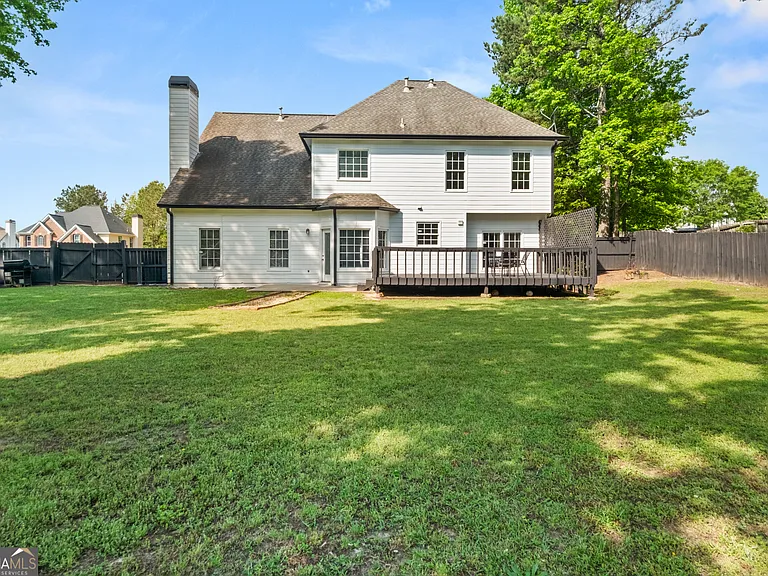 990 Lilac Arbor Rd — Photo 5