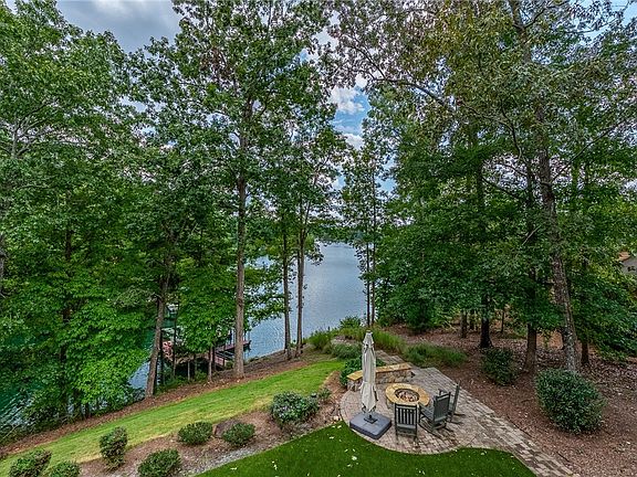 4th image of 509 Merganser Way