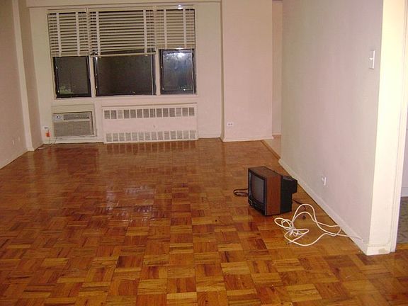 2nd image of 12360 83rd Ave APT 2N
