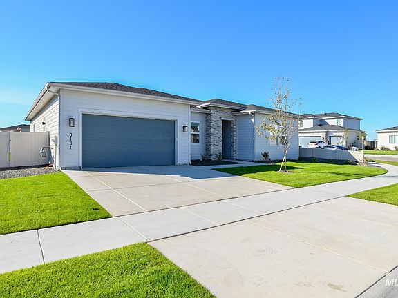 2nd image of 9131 W Moonglade St