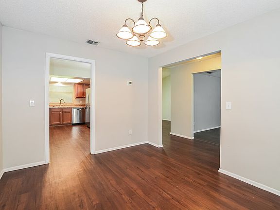 5th image of 101 Mound St