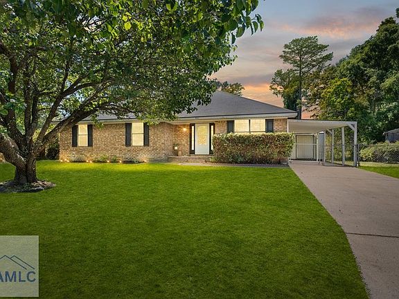 2nd image of 921 Willowbrook Dr