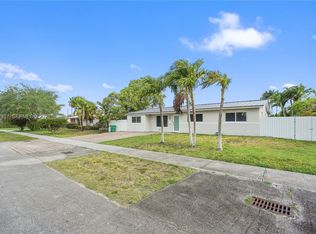 10501 SW 53rd St, Miami, FL 33165
