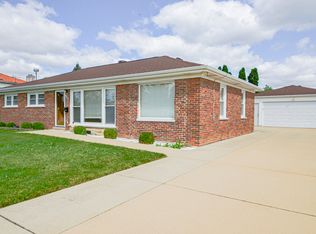 8310 W Carmen Ave, Norridge, IL
