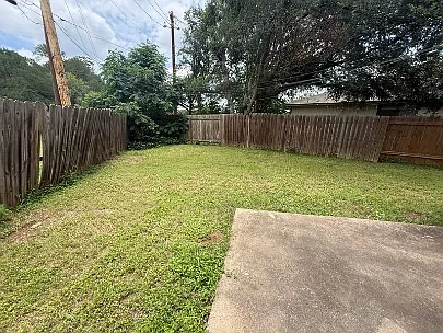2636 Gwendolyn Ln #A — Photo 11